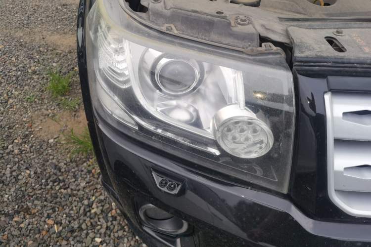 Used Land Rover Freelander 2 2013 2.0T Si4 HSE Gasoline Version Right Front Headlight