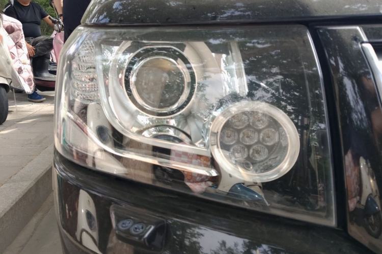 Used Land Rover Freelander 2 2013 2.0T Si4 HSE Gasoline Version Right Front Headlight