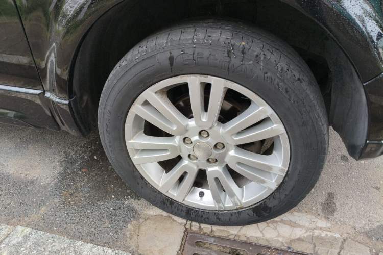 Used Land Rover Freelander 2 2013 2.0T Si4 Dynamic Limited Edition Right Front Wheel Hub