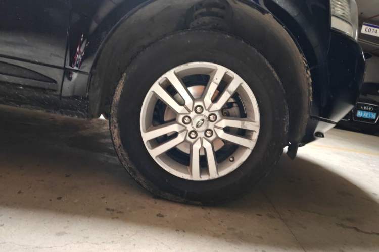 Used Land Rover Freelander 2 2013 2.2T SD4 SE Diesel Edition Right Front Wheel Hub