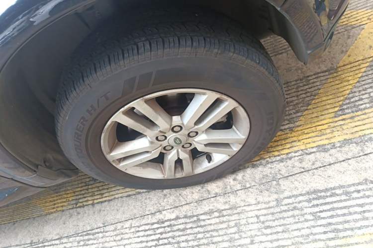 Used Land Rover Freelander 2 2013 2.0T Si4 SE Gasoline Edition Right Front Wheel Hub