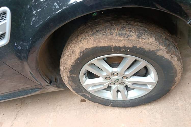 Used Land Rover Freelander 2 2013 2.0T Si4 SE Gasoline Edition Right Front Wheel Hub