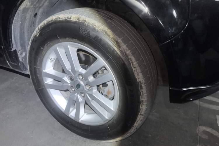 Used Land Rover Freelander 2 2013 2.0T Si4 SE Gasoline Edition Right Front Wheel Hub