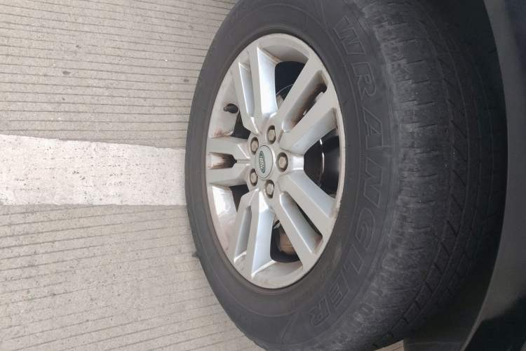 Used Land Rover Freelander 2 2013 2.0T Si4 SE Gasoline Edition Right Front Wheel Hub