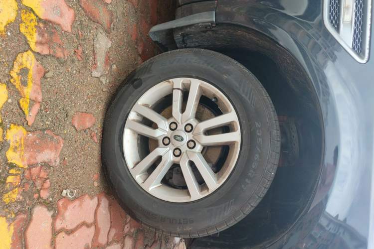 Used Land Rover Freelander 2 2013 2.0T Si4 SE Gasoline Edition Right Front Wheel Hub