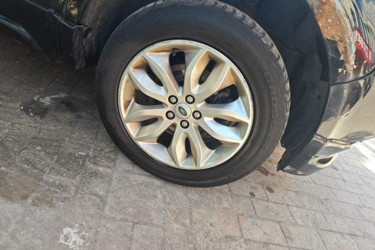Used Land Rover Freelander 2 2013 2.0T Si4 HSE Gasoline Version Right Front Wheel Hub