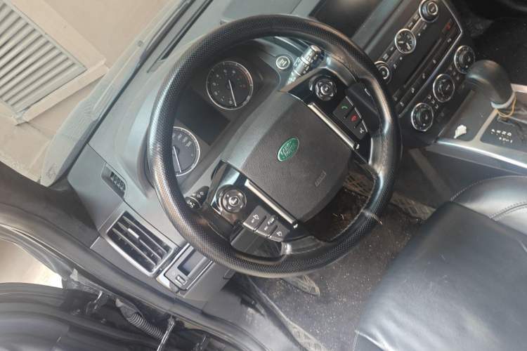 Used Land Rover Freelander 2 2013 2.0T Si4 HSE Gasoline Version Steering Wheel