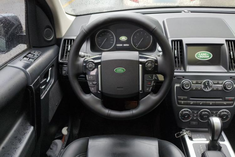 Used Land Rover Freelander 2 2013 2.0T Si4 Dynamic Limited Edition Steering Wheel