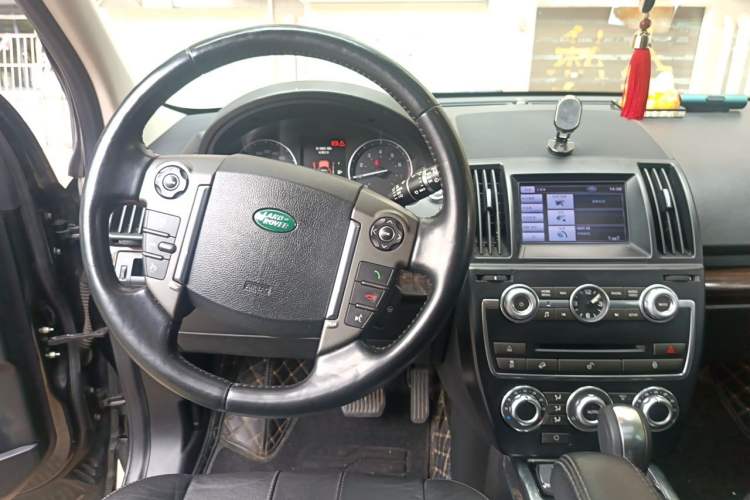 Used Land Rover Freelander 2 2013 2.0T Si4 SE Gasoline Edition Steering Wheel