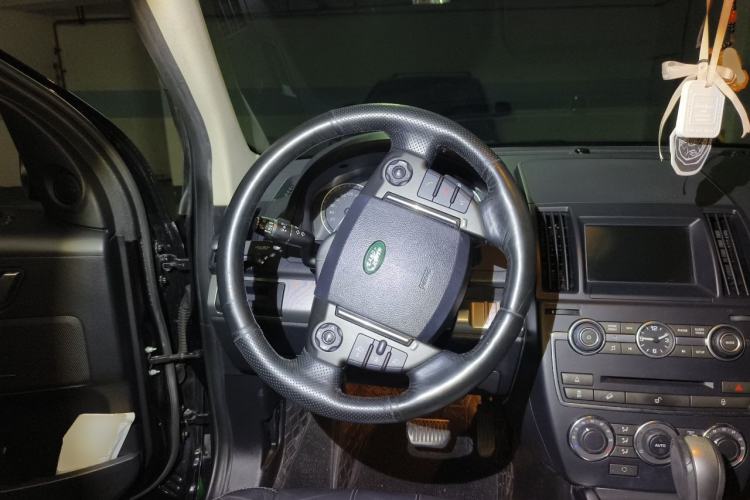 Used Land Rover Freelander 2 2013 2.0T Si4 SE Gasoline Edition Steering Wheel