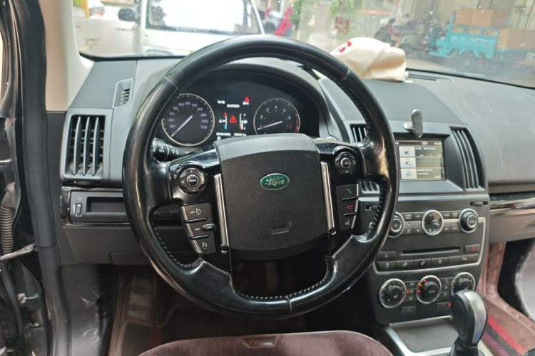 Used Land Rover Freelander 2 2013 2.0T Si4 HSE Gasoline Version Steering Wheel