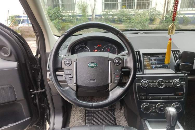 Used Land Rover Freelander 2 2013 2.0T Si4 SE Gasoline Edition Steering Wheel