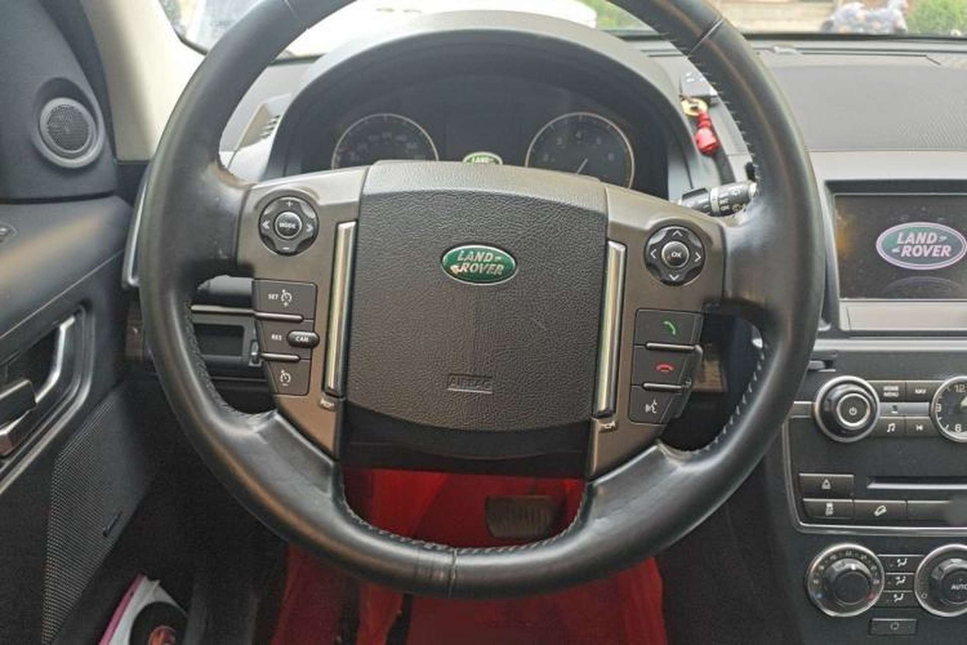 Used Land Rover Freelander 2 2013 2.0T Si4 SE Gasoline Edition Steering Wheel
