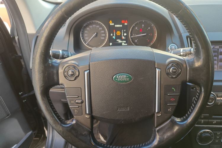 Used Land Rover Freelander 2 2013 2.2T SD4 SE Diesel Edition Steering Wheel