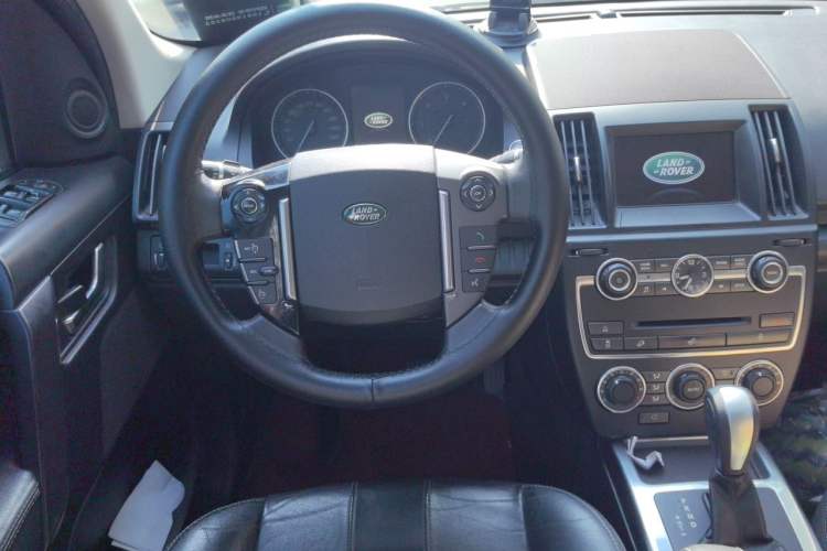 Used Land Rover Freelander 2 2013 2.2T SD4 S Diesel Version Steering Wheel