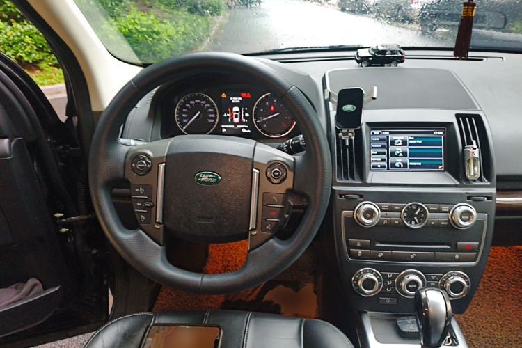 Used Land Rover Freelander 2 2013 2.0T Si4 SE Gasoline Edition Steering Wheel