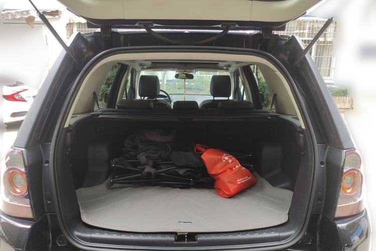 Used Land Rover Freelander 2 2013 2.0T Si4 SE Gasoline Edition Trunk