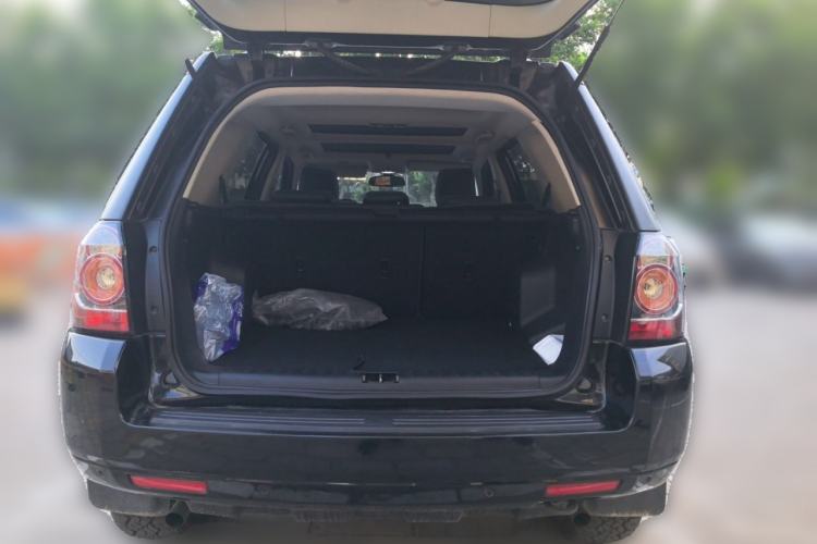 Used Land Rover Freelander 2 2013 2.0T Si4 SE Gasoline Edition Trunk