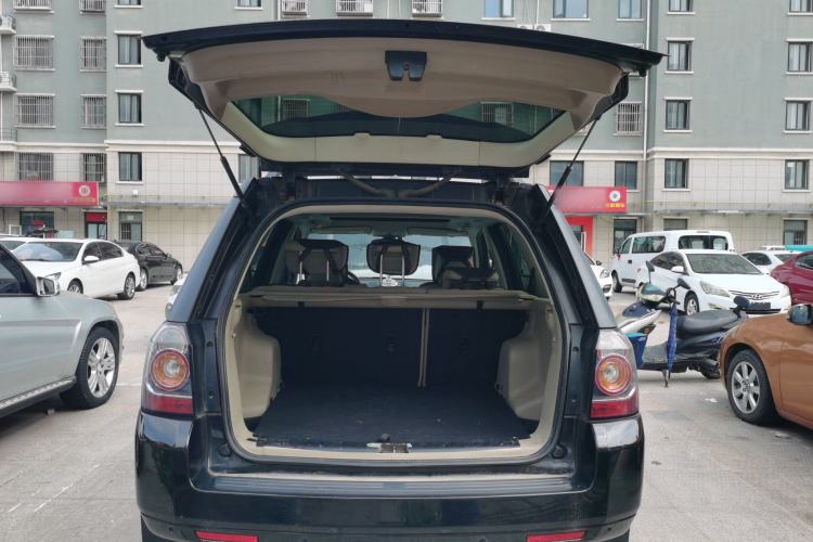 Used Land Rover Freelander 2 2013 2.0T Si4 SE Gasoline Edition Trunk