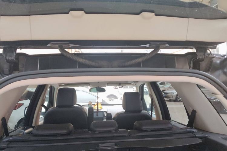 Used Land Rover Freelander 2 2013 2.0T Si4 SE Gasoline Edition Trunk