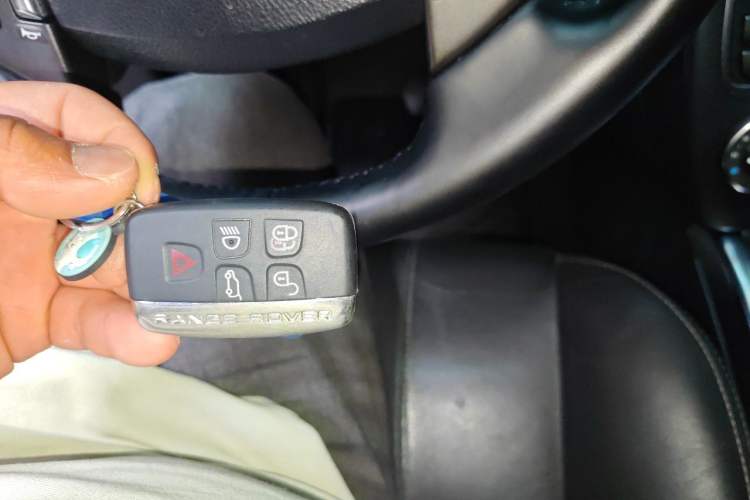 Used Land Rover Freelander 2 2013 2.2T SD4 SE Diesel Edition Vehicle Key
