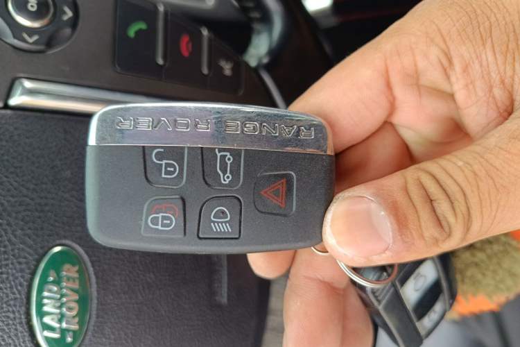 Used Land Rover Freelander 2 2013 2.2T SD4 SE Diesel Edition Vehicle Key