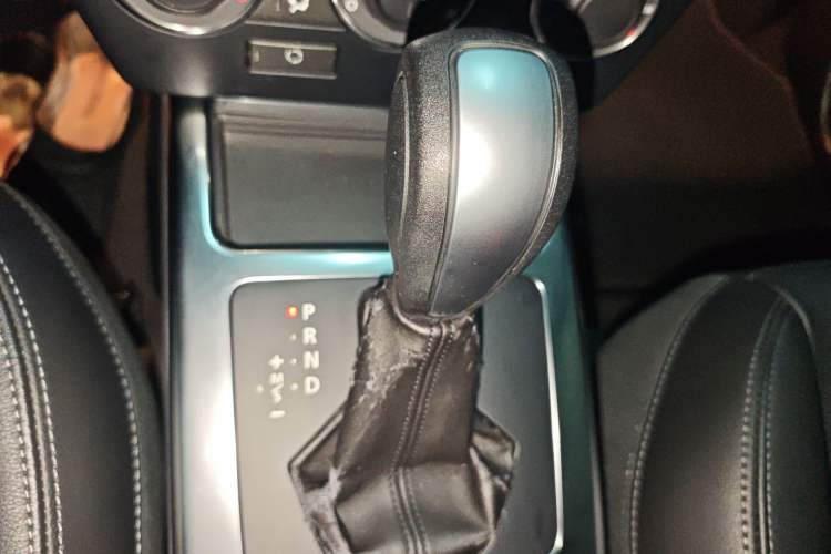 Used Land Rover Freelander 2 2013 2.0T Si4 SE Gasoline Edition Gear Lever