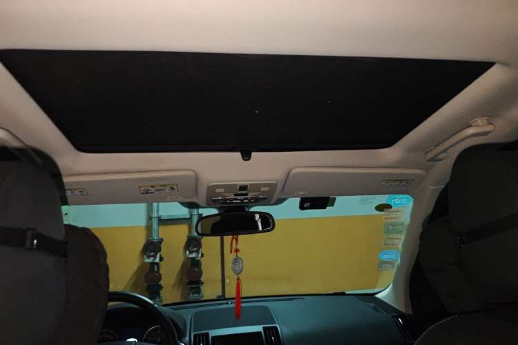 Used Land Rover Freelander 2 2013 2.0T Si4 SE Gasoline Edition Headliner