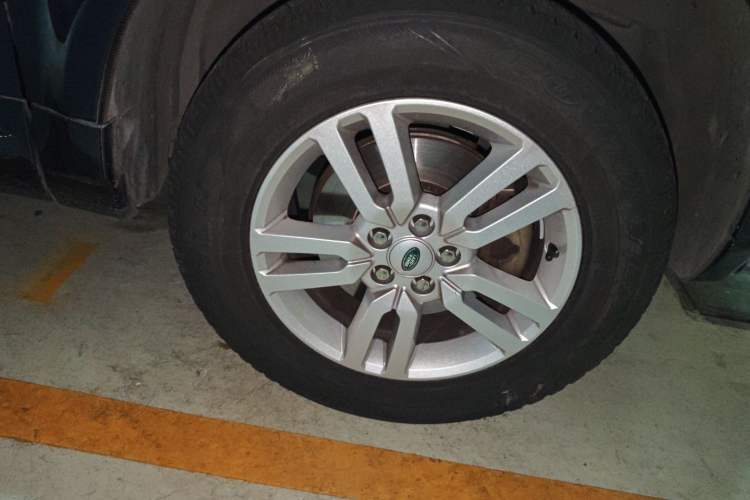 Used Land Rover Freelander 2 2013 2.0T Si4 SE Gasoline Edition Right Front Wheel Hub