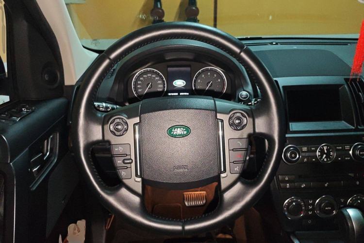 Used Land Rover Freelander 2 2013 2.0T Si4 SE Gasoline Edition Steering Wheel