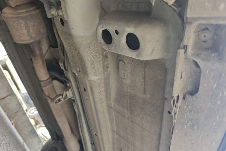 Used Land Rover Freelander 2 2013 2.0T Si4 HSE Gasoline Version Chassis Front Left