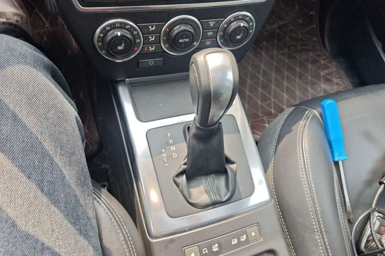 Used Land Rover Freelander 2 2013 2.0T Si4 HSE Gasoline Version Gear Lever