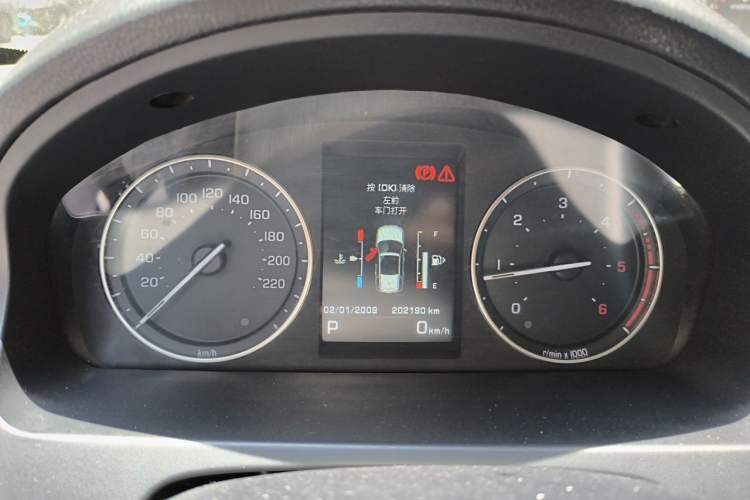Used Land Rover Freelander 2 2013 2.2T SD4 SE Diesel Edition Instrument Cluster