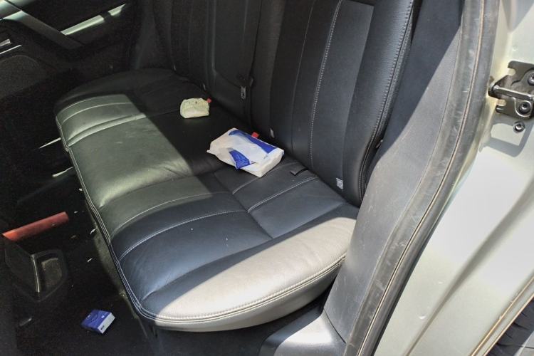 Used Land Rover Freelander 2 2013 2.2T SD4 SE Diesel Edition Left Rear Seat