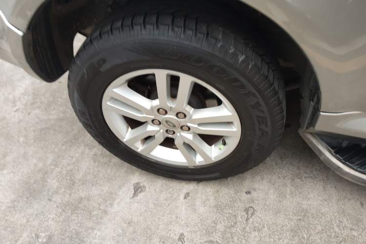 Used Land Rover Freelander 2 2013 2.2T SD4 SE Diesel Edition Right Rear Wheel Hub