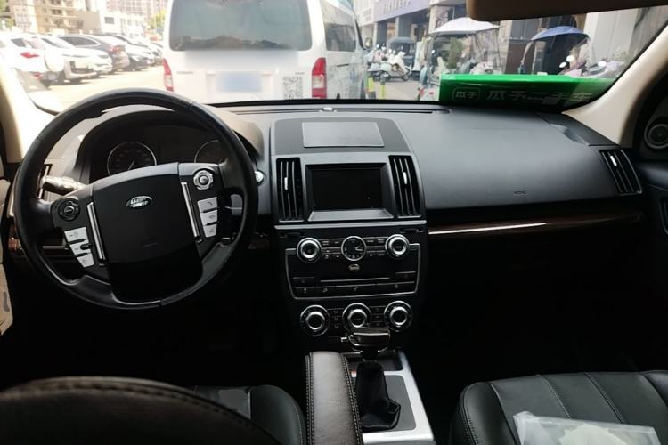Used Land Rover Freelander 2 2013 2.2T SD4 SE Diesel Edition Center Console