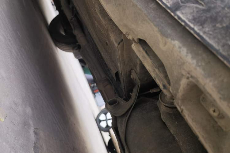 Used Land Rover Freelander 2 2013 2.2T SD4 SE Diesel Edition Chassis Rear Left