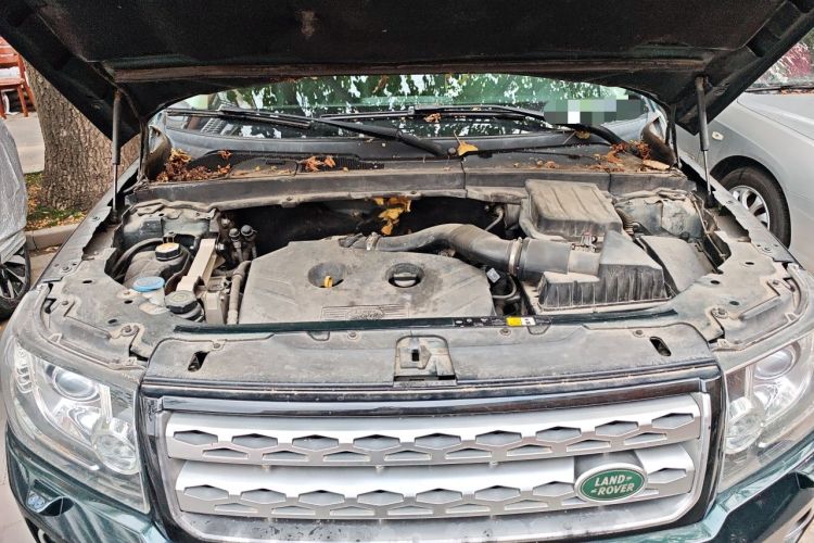 Used Land Rover Freelander 2 2013 2.0T Si4 SE Gasoline Edition Engine Bay