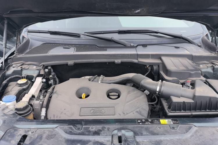 Used Land Rover Freelander 2 2013 2.0T Si4 SE Gasoline Edition Engine Bay