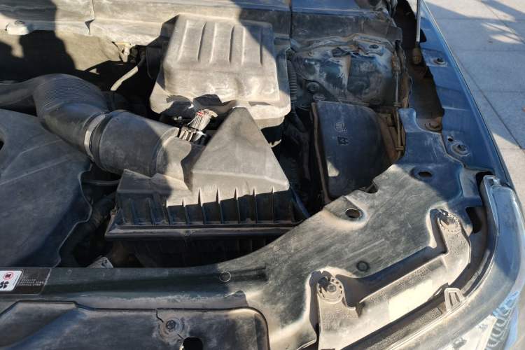 Used Land Rover Freelander 2 2013 2.0T Si4 SE Gasoline Edition Engine Bay Left