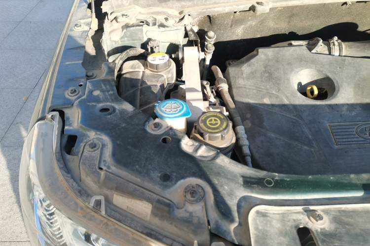 Used Land Rover Freelander 2 2013 2.0T Si4 SE Gasoline Edition Engine Bay Right