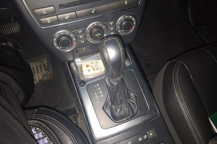Used Land Rover Freelander 2 2013 2.0T Si4 SE Gasoline Edition Gear Lever