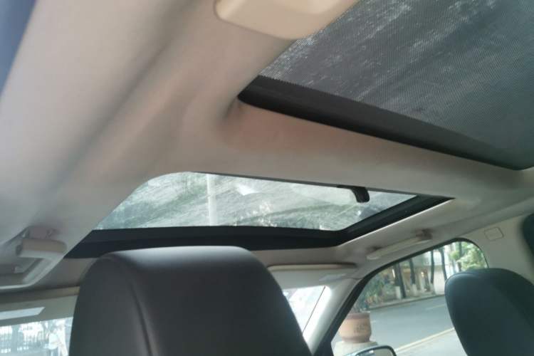 Used Land Rover Freelander 2 2013 2.2T SD4 SE Diesel Edition Headliner