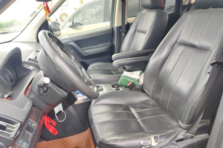 Used Land Rover Freelander 2 2013 2.2T SD4 SE Diesel Edition Left Front Seat