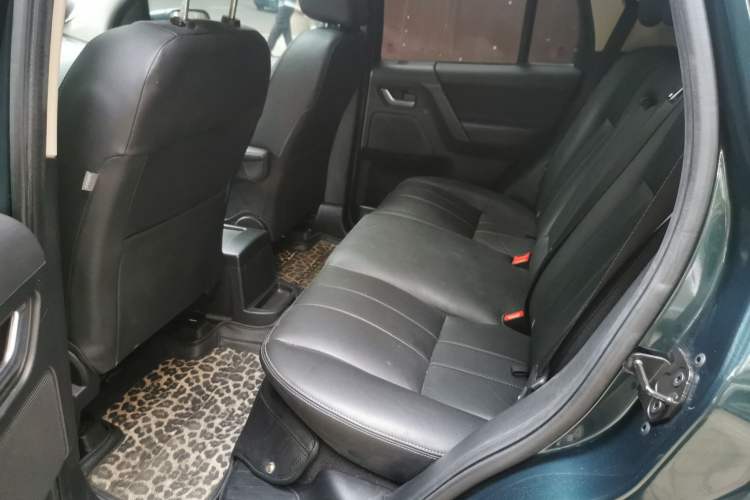 Used Land Rover Freelander 2 2013 2.2T SD4 SE Diesel Edition Left Rear Seat