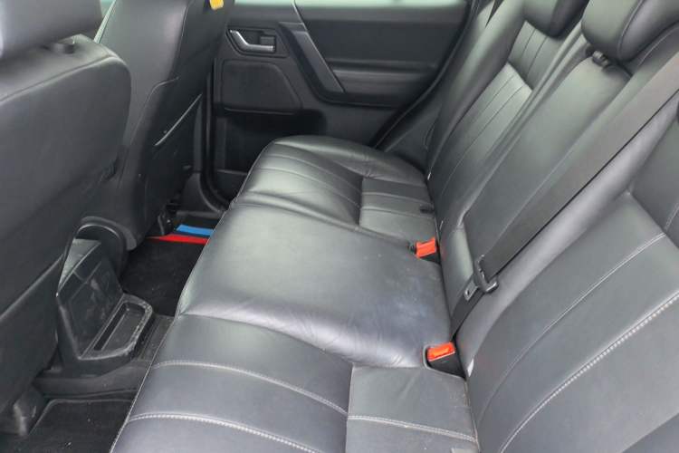 Used Land Rover Freelander 2 2013 2.0T Si4 SE Gasoline Edition Left Rear Seat