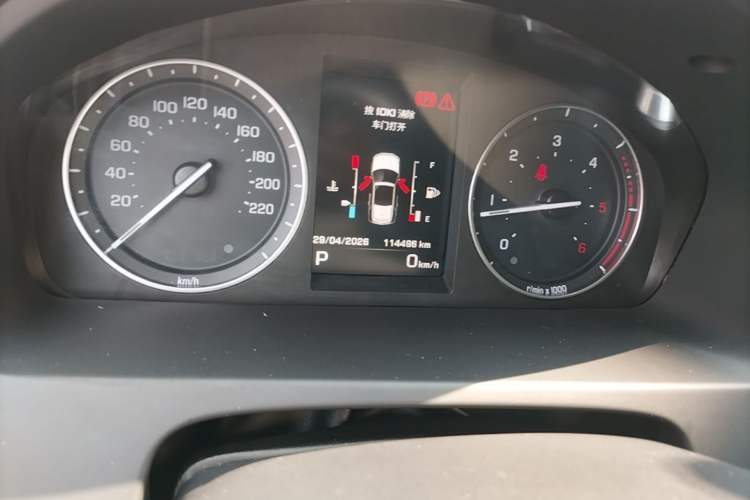 Used Land Rover Freelander 2 2013 2.2T SD4 SE Diesel Edition Odometer Close Up