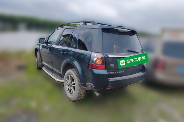 Used Land Rover Freelander 2 2013 2.2T SD4 SE Diesel Edition Rear Left 45 Deg