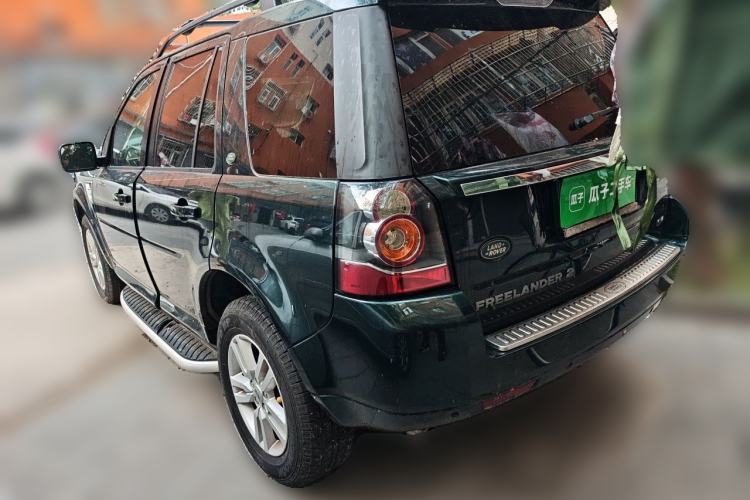 Used Land Rover Freelander 2 2013 2.0T Si4 SE Gasoline Edition Rear Left 45 Deg