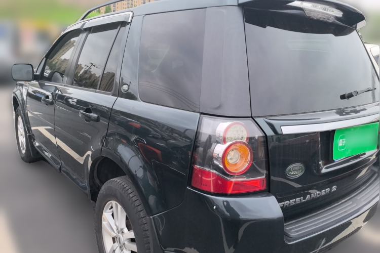 Used Land Rover Freelander 2 2013 2.0T Si4 SE Gasoline Edition Rear Left 45 Deg